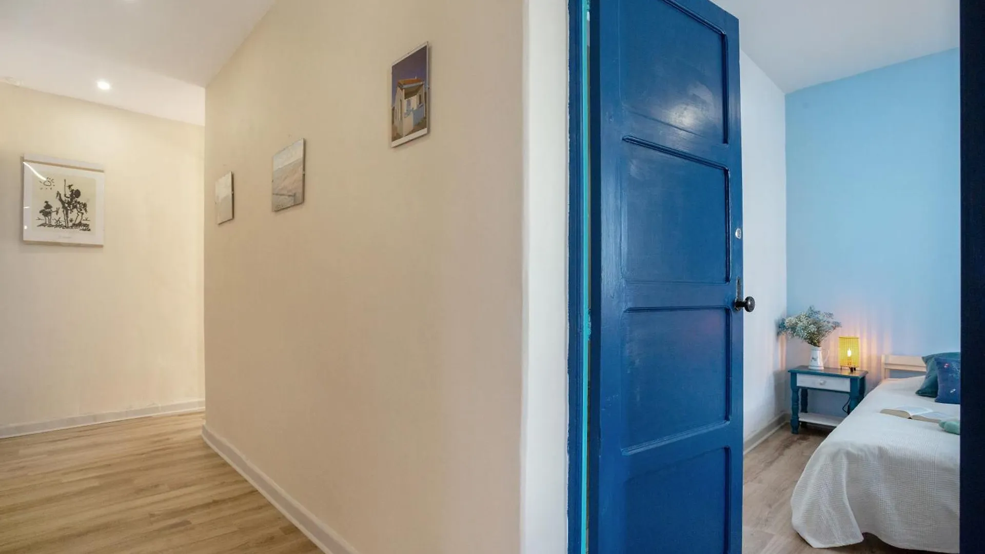 Guest house Un Jardin Al Mar Hotel Genoves Spain